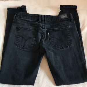 Levi’s black jeans